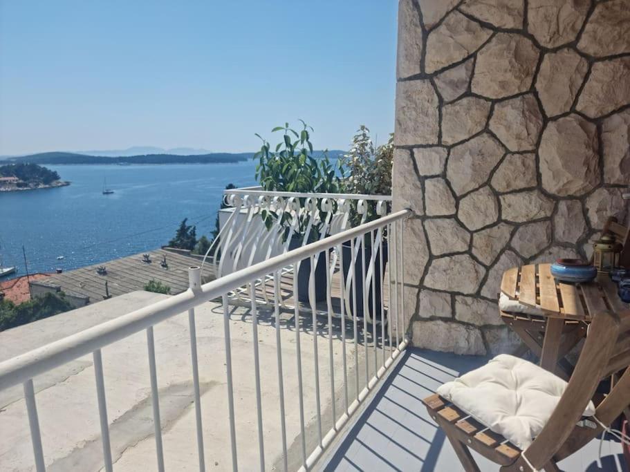 Private Room With View 1 Hvar Town Extérieur photo